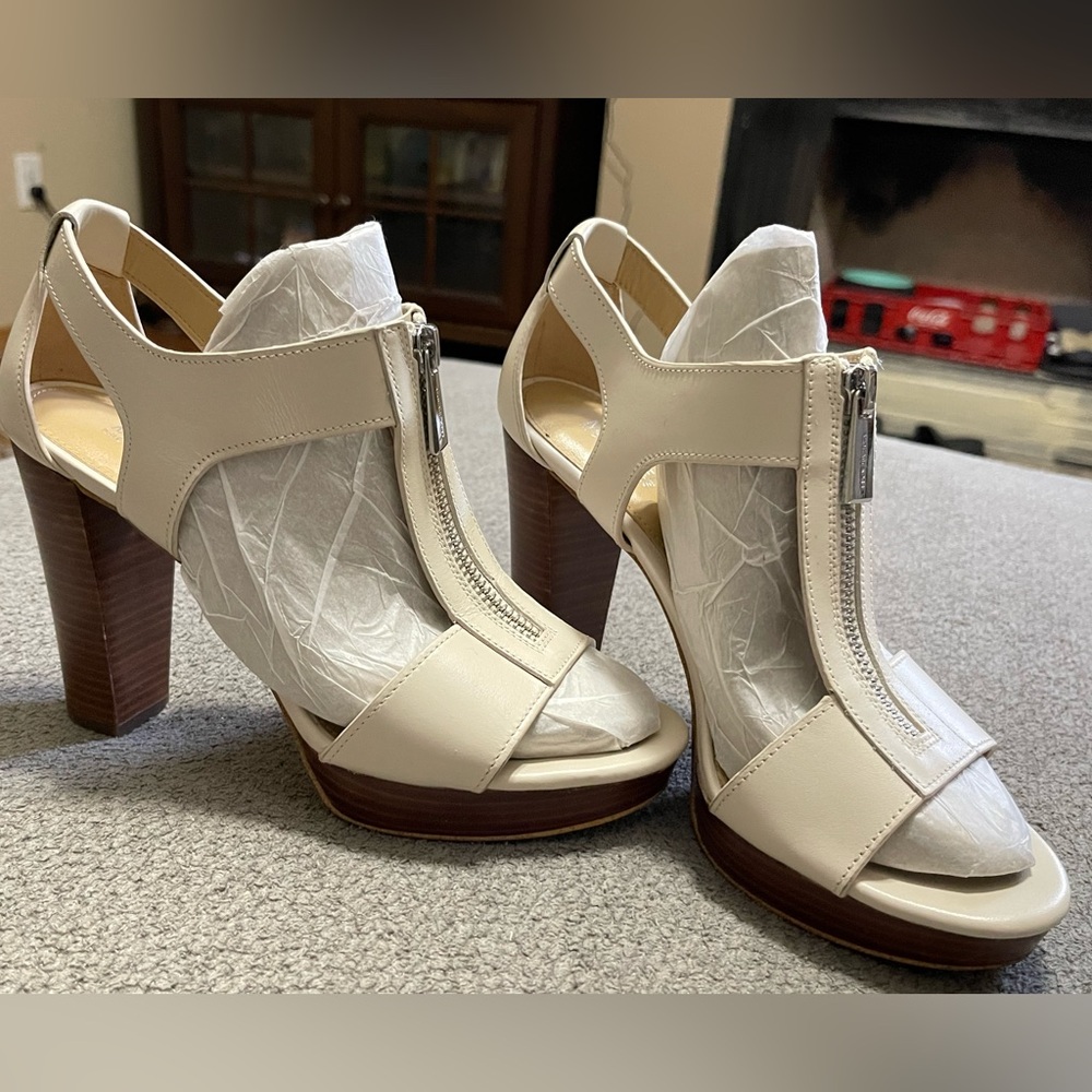 Michael Kors Leather Shoes